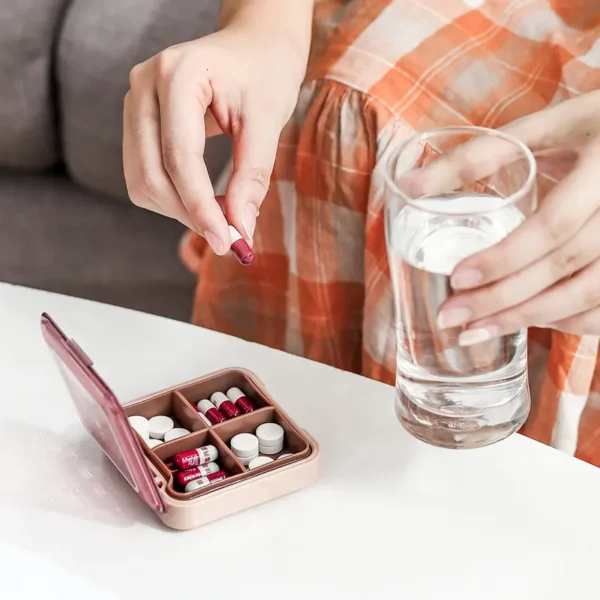 4 Compartment Pill Organizer (5)
