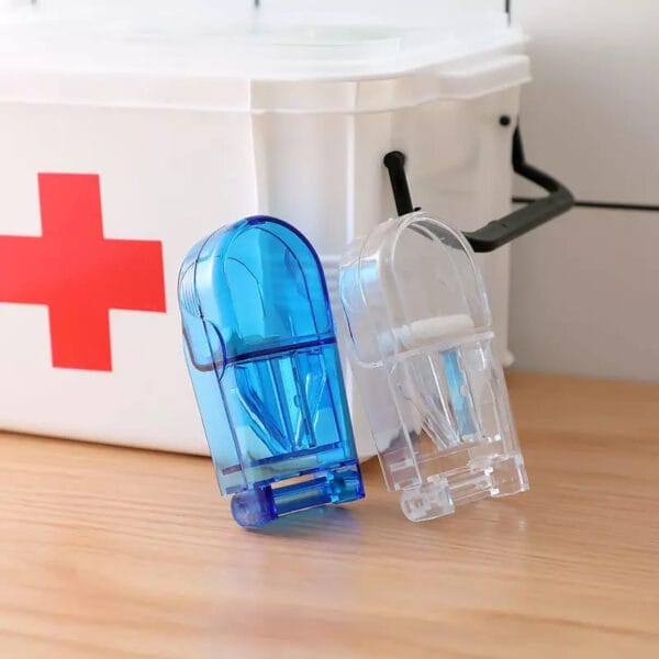 portable transparent pill cutter 6