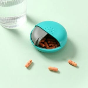 round rotating daily mini pill box 1