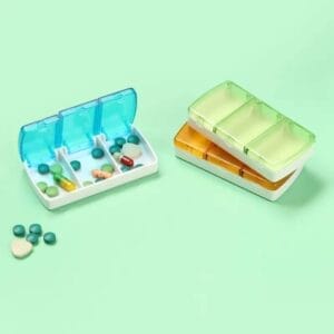 3 compartment pill box 1