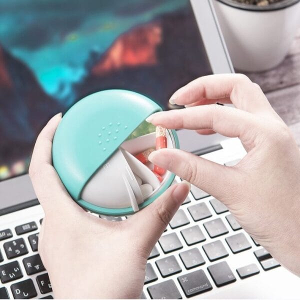 portable round medicine organizer 2