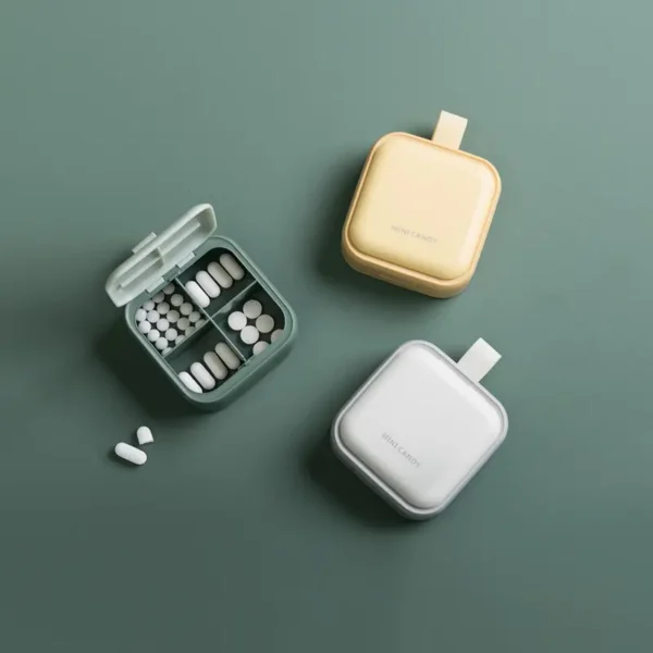 4 Compartment Compact Pill Case (6)