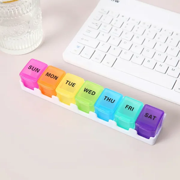 7 Day Removable Rainbow Pill Box (6)