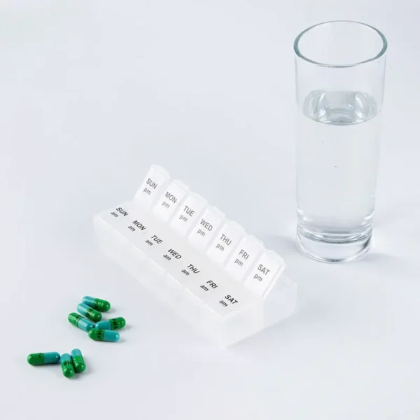 7 day AMPM pill organizer (2)