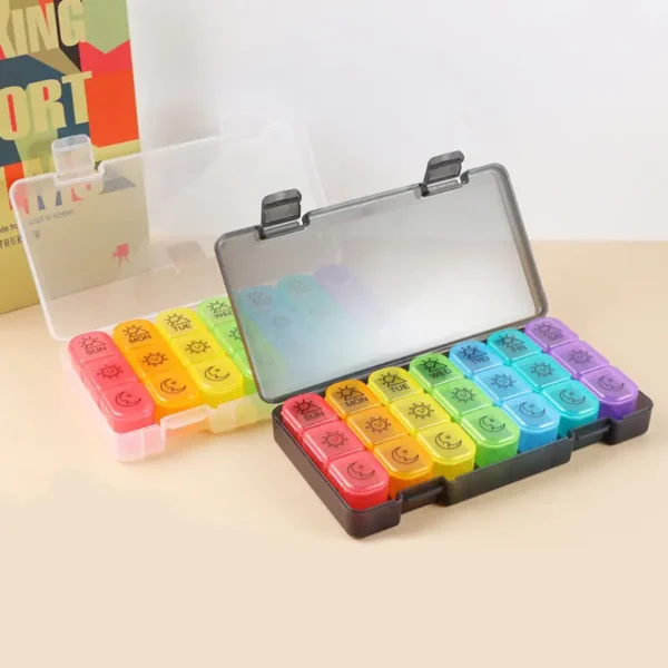 Large Capacity 7 Day Pill Organizer (4)