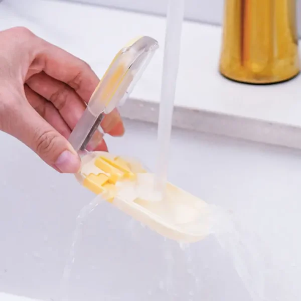 Magnetic Pill Cutter with Storage (7)