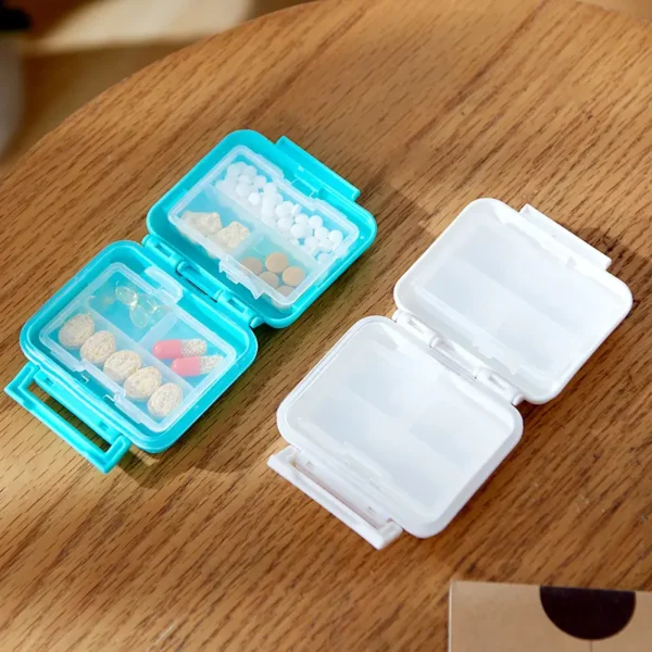 Portable Large Capacity Medicine Storage Box (5)