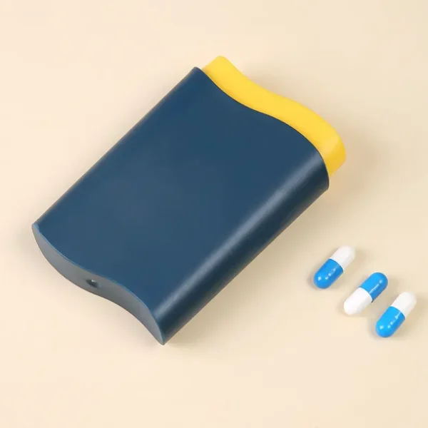 Portable pill box (7)