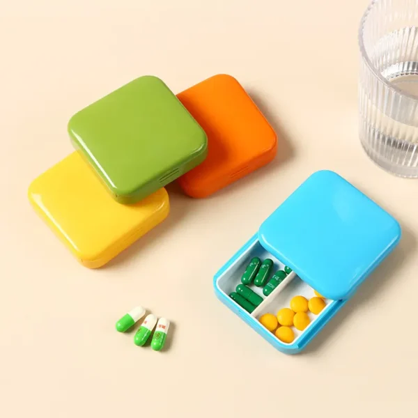 Travel Pill Organizer 2 Grids Push Pull Style (5)