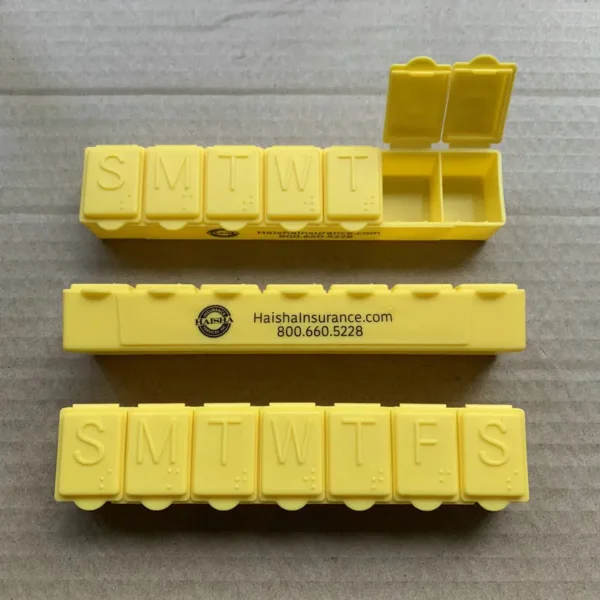 Wholesale Weekly 7 Days Pill Organizer Sliver 7 Compartments Plastic Pill Box (1)
