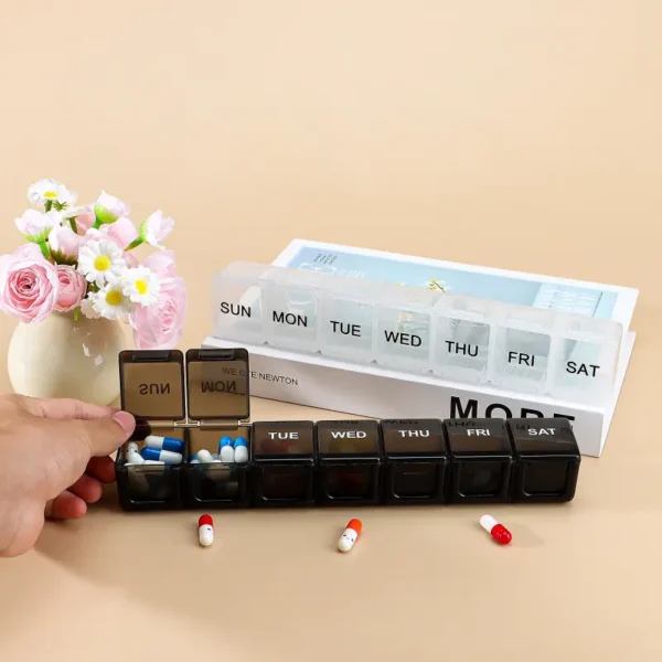 pill box (7)