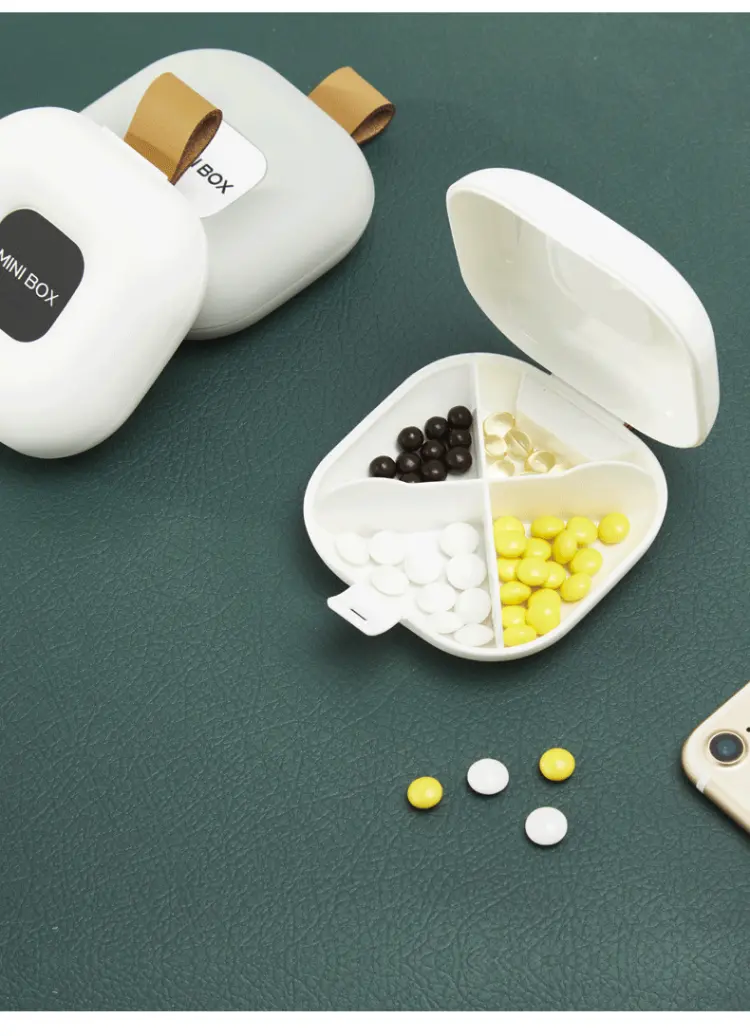 pill box (8)