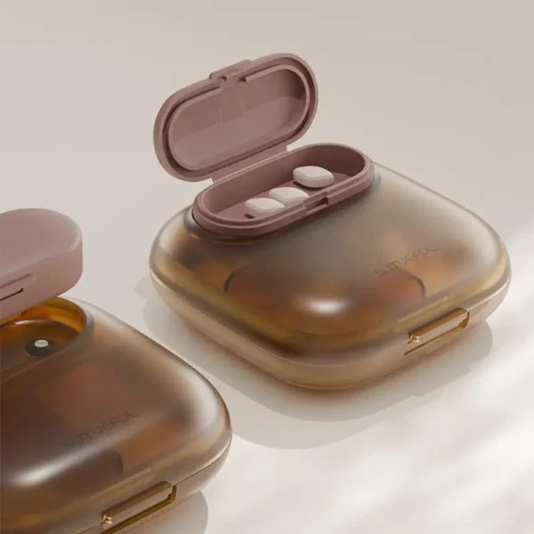 Compact & Stylish Pill Organizer (11)